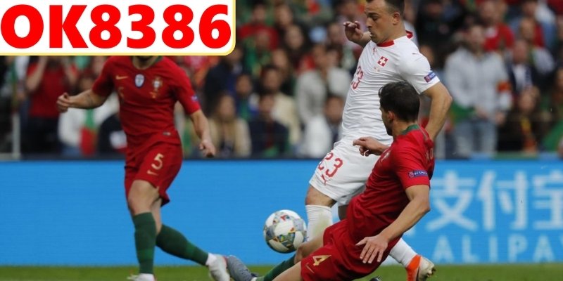 Xem xét yếu tố sân nhà